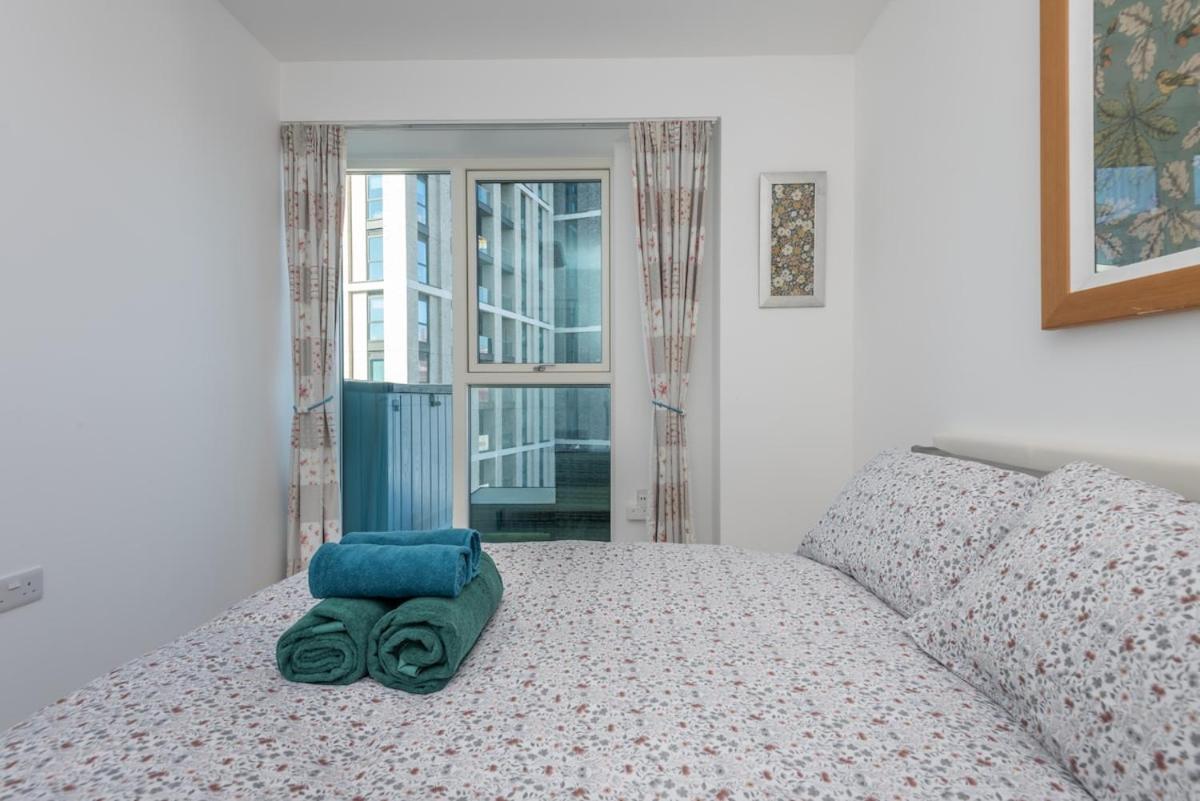 Appartamento Luxury Effra Gardens, Canning Town 6 3bdr 2bth